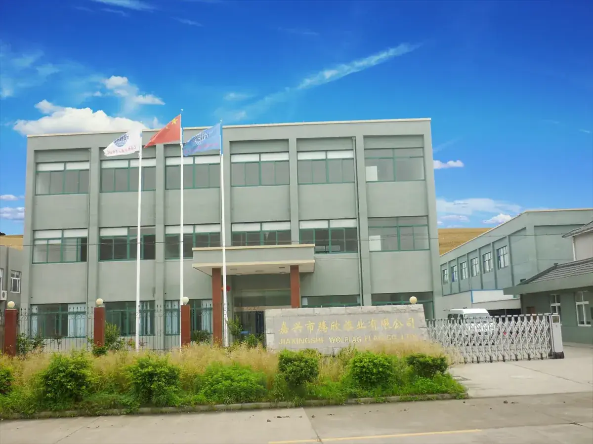 WOLFLAG custom flags and displays